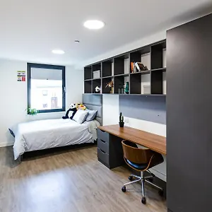  Aparthotel New Era Living - Private Next To Bramall Lane United Kingdom
